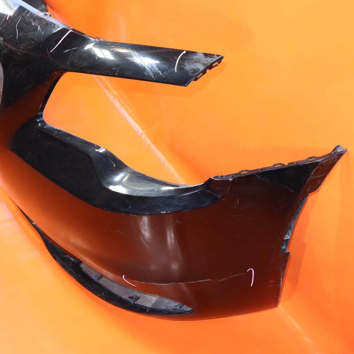 2017 Chrysler 300 Front Bumper Assembly